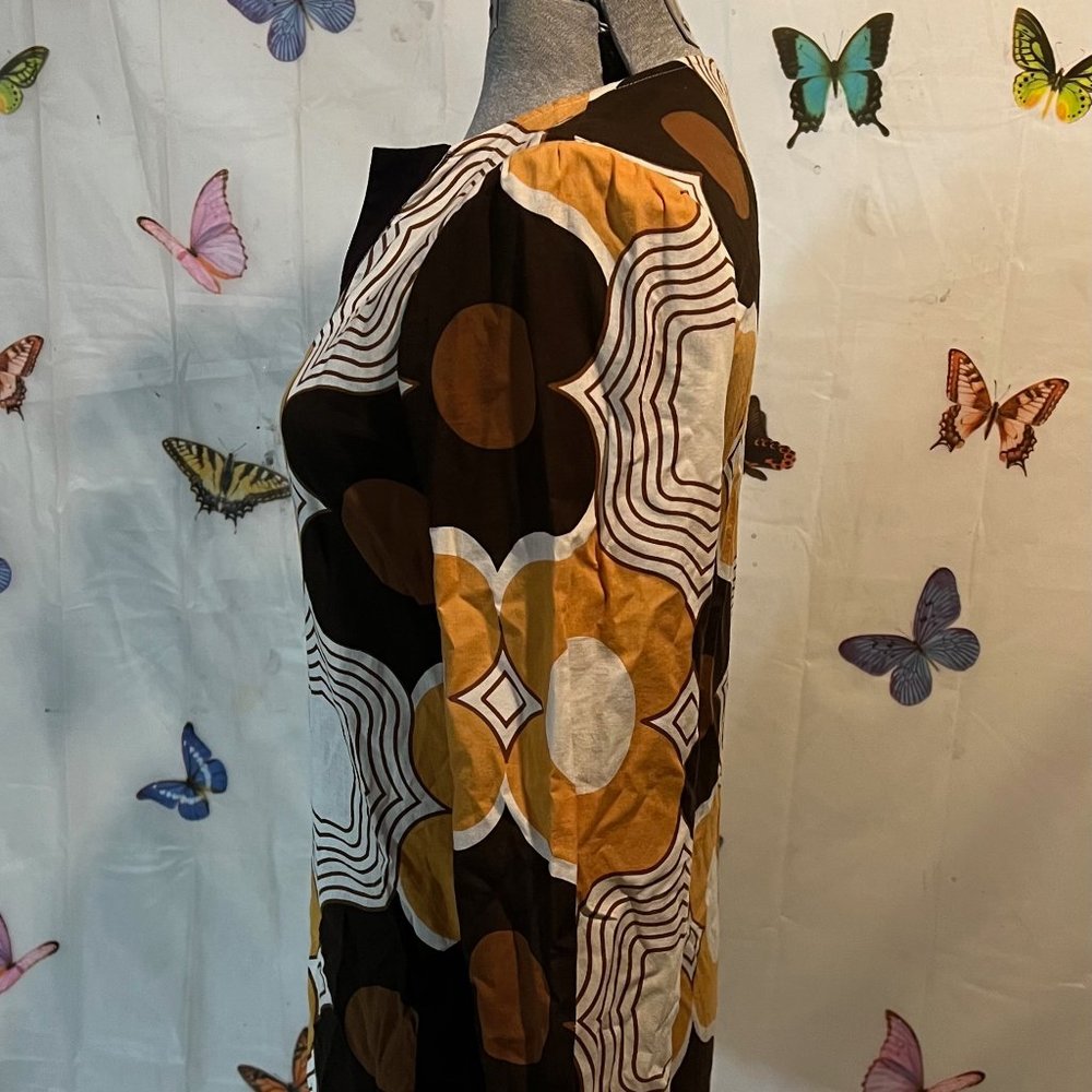Brown and Gold Print Tunic - Picture 2 of 5